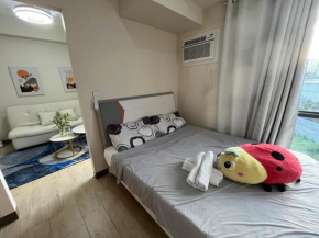 2 Beds 4pax unit with Balcony and WiFi at Manila Bay Okada near Airport 8A